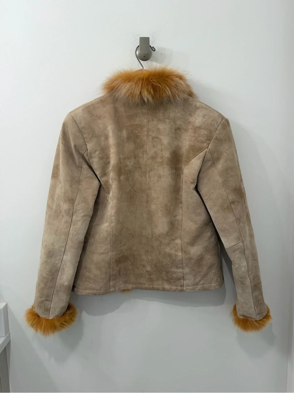 NWOT Women’s Fox Fur Trimmed Genuine Suede Leather Jacket